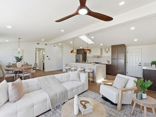 2866 Larkin Place, San Diego CA 92123