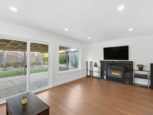 10985 Sunny Meadow St, San Diego CA 92126