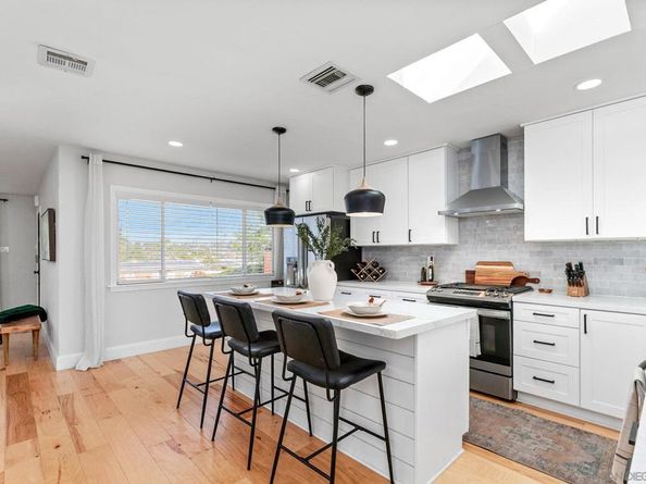 1037 Bushard Drive, Escondido CA 92029