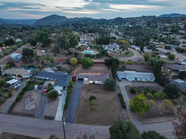 1037 Bushard Drive, Escondido CA 92029