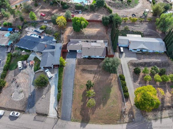 1037 Bushard Drive, Escondido CA 92029