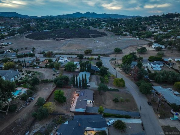 1037 Bushard Drive, Escondido CA 92029