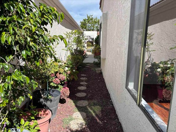 12141 Iron View Row, San Diego CA 92128