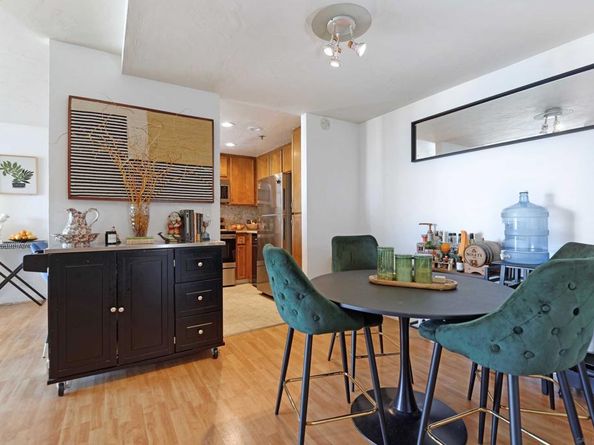 1514 7Th Ave 303, San Diego CA 92101