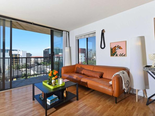 1514 7Th Ave 303, San Diego CA 92101