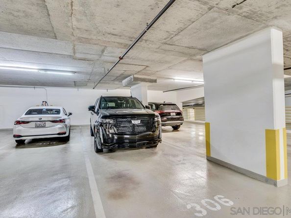 700 W E St 2404, San Diego CA 92101