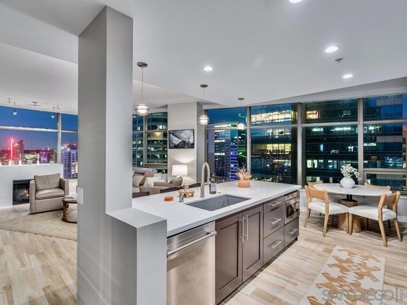 700 W E St 2404, San Diego CA 92101