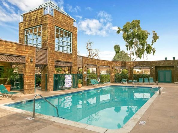 4351 Nobel Dr 60, San Diego CA 92122