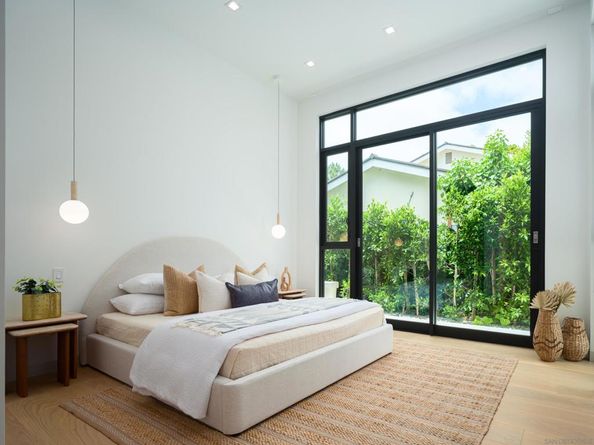 6283 La Jolla Scenic Drive S, San Diego CA 92037