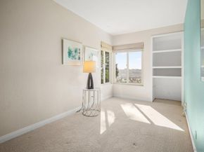 6635 Canyon Rim Row 182, San Diego CA 92111