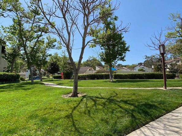 6635 Canyon Rim Row 182, San Diego CA 92111