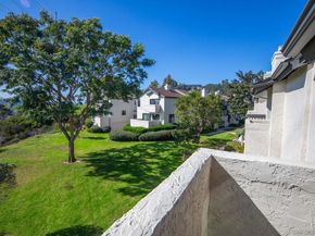 6635 Canyon Rim Row 182, San Diego CA 92111
