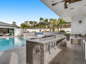 6389 Castejon, La Jolla CA 92037