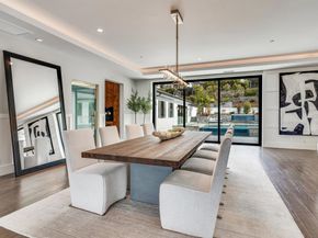 6389 Castejon, La Jolla CA 92037