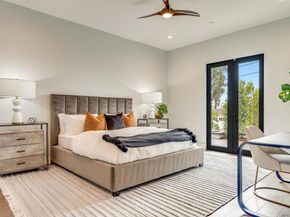 6389 Castejon, La Jolla CA 92037