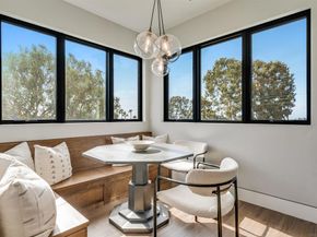 6389 Castejon, La Jolla CA 92037