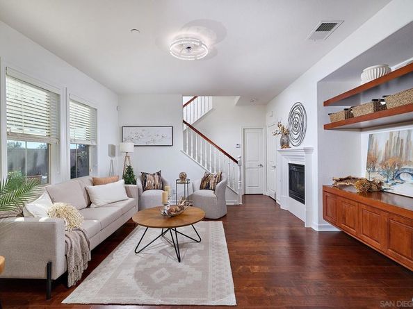 8541 Old Stonefield Chase, San Diego CA 92127