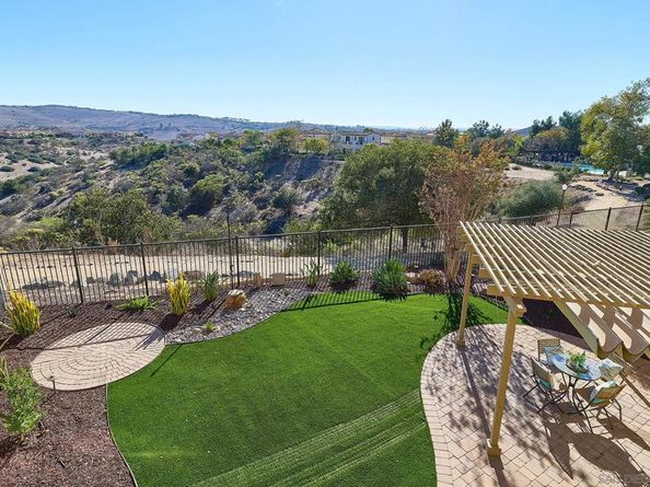 8541 Old Stonefield Chase, San Diego CA 92127