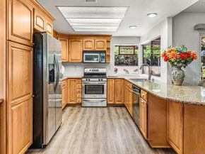 1261 La Mirada Ave, Escondido CA 92026