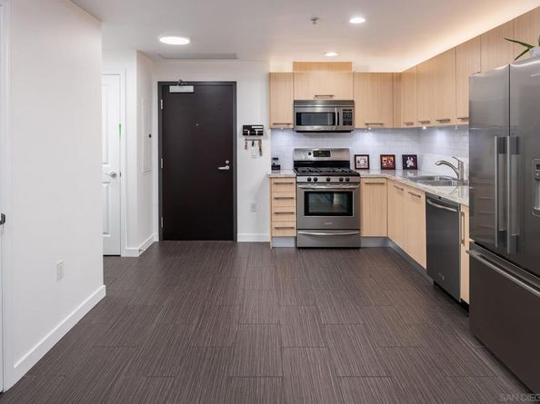 1431 Pacific Hwy 113, San Diego CA 92101