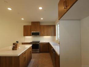 12811 ENCANTADORA Unit 31 Unit 31, San Diego CA 92129