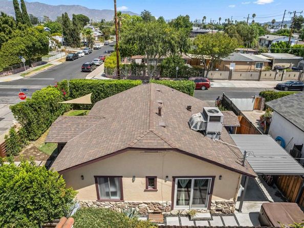 11202 Emelita, North Hollywood CA 91601