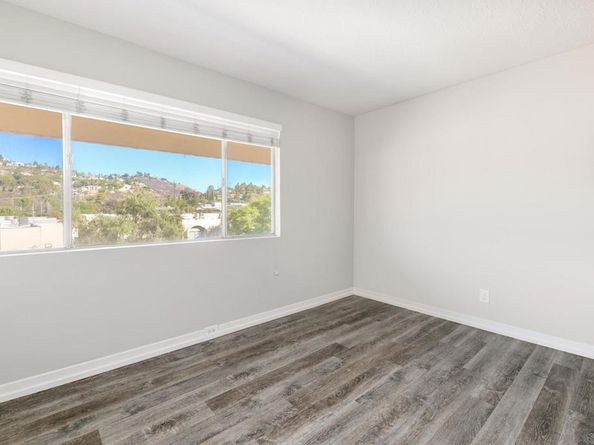 6775 Alvarado Rd 21, San Diego CA 92120