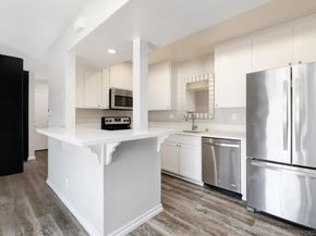 6775 Alvarado Rd 21, San Diego CA 92120