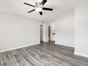 6775 Alvarado Rd 21, San Diego CA 92120