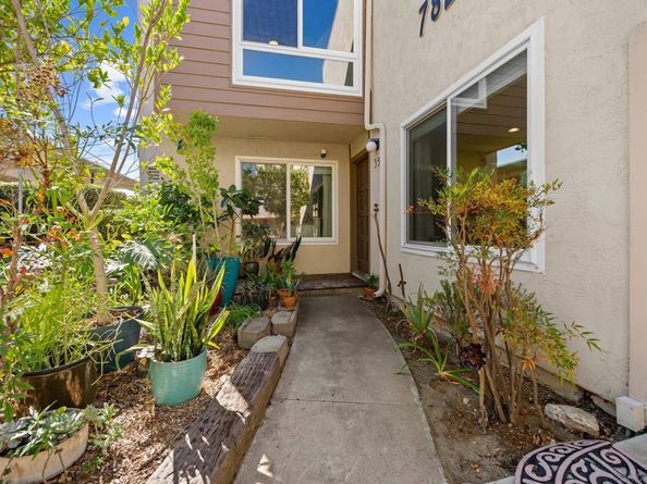 7821 Tommy Dr 35, San Diego CA 92119