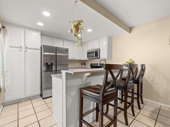 7821 Tommy Dr 35, San Diego CA 92119