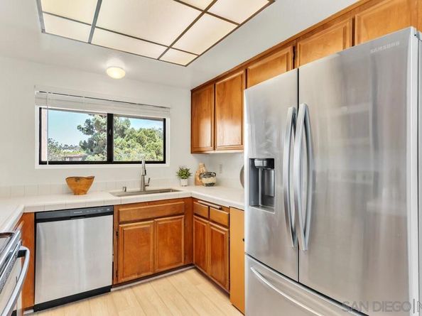 4245 Asher St 64, San Diego CA 92110