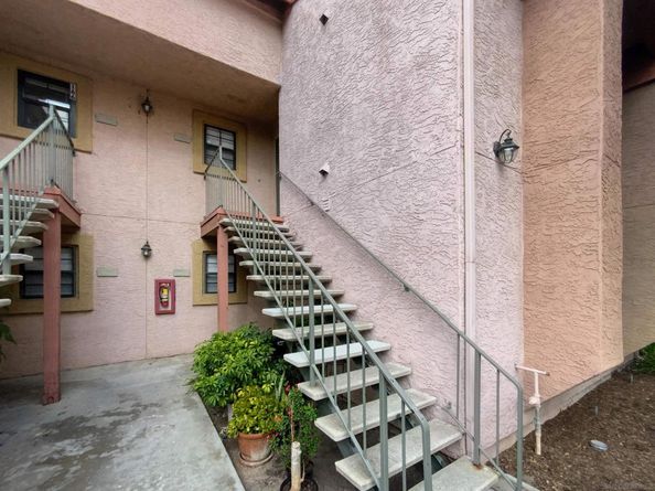 12059 Alta Carmel Ct 168, San Diego CA 92128