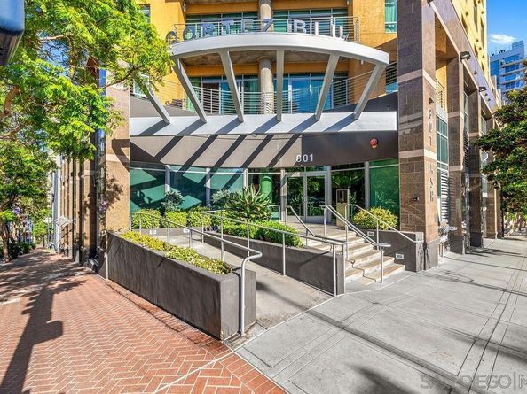801 Ash St 402, San Diego CA 92101