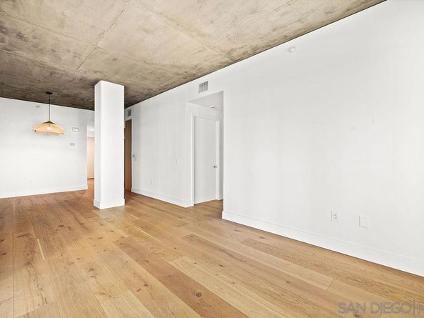 801 Ash St 402, San Diego CA 92101