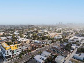 2945 47 B St, San Diego CA 92102