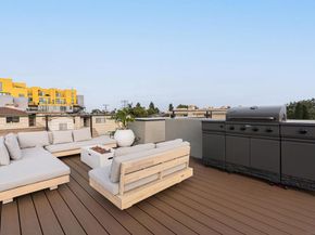 2945 47 B St, San Diego CA 92102