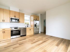 2945 47 B St, San Diego CA 92102