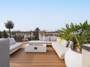 2945 47 B St, San Diego CA 92102