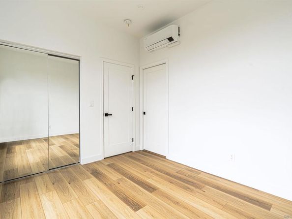 2945 47 B St, San Diego CA 92102