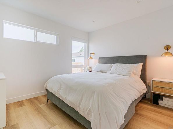 2945 47 B St, San Diego CA 92102