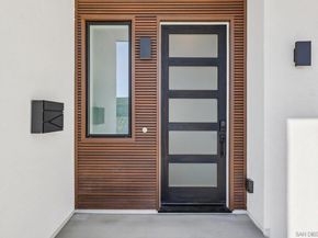 1860 Illion, San Diego CA 92110