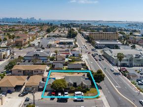 3046 Nimitz Blvd, San Diego CA 92106