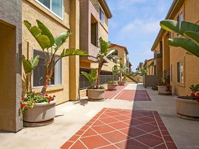 7425 Charmant 2801, San Diego CA 92122