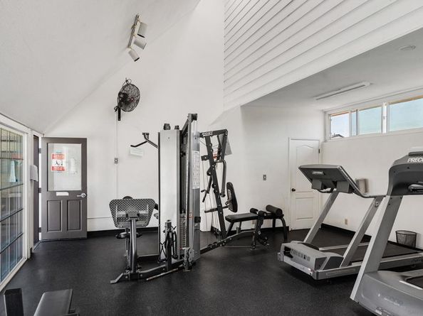 6333 Mount Ada Road 278, San Diego CA 92111