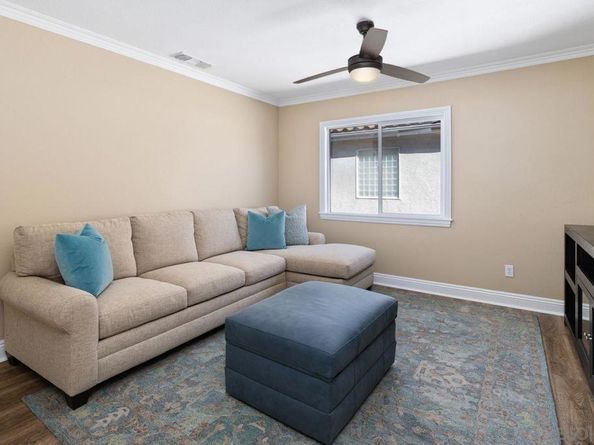 11954 Aspen View Ct, San Diego CA 92128