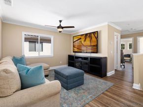 11954 Aspen View Ct, San Diego CA 92128