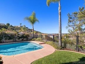11954 Aspen View Ct, San Diego CA 92128