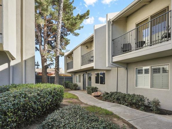 1045 Peach Avenue 38, El Cajon CA 92021