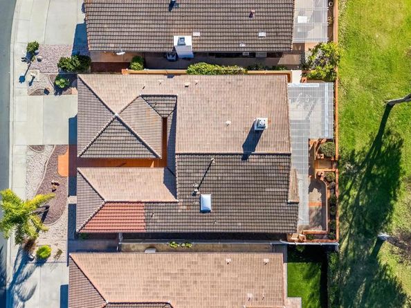 18113 Calle Estepona, San Diego CA 92128